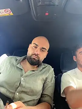 Snapshot of omihaze94 chatting on September 17, 9:33 am omihaze94 online show from September 17, 9:33 am