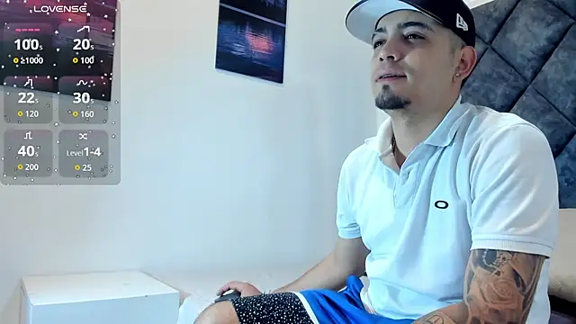 OwenStonne  online show from November 21, 12:15 pm