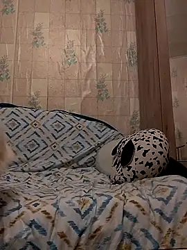 Tupo070481 online show from October 10, 5:45 pm