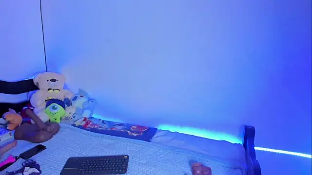 Ellope  online show from September 24, 3:21 am