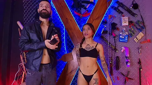 Warick and Aria bdsm  online show from October 20, 10:32 pm