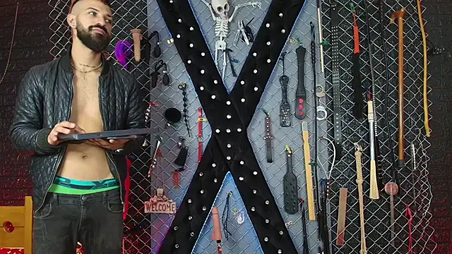 Warick and Aria bdsm  online show from November 22, 3:16 am