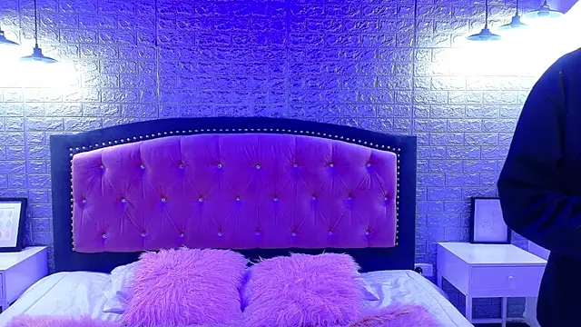 Snapshot of Natalie_loffreda chatting on October 8, 2:53 am Natalie loffreda online show from October 8, 2:53 am