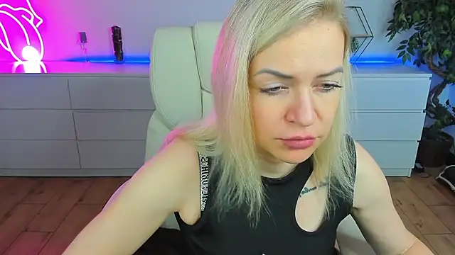 Anna Snows online show from September 14, 12:04 pm