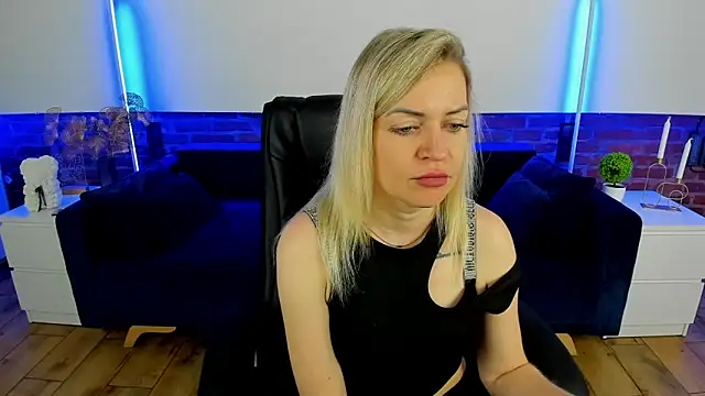 Anna Snows online show from September 22, 5:31 am