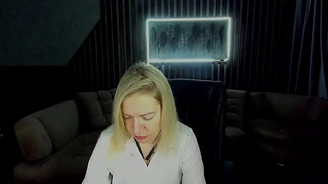 Anna Snows online show from October 11, 5:39 am