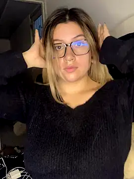 Blair Bunnyy online show from November 25, 1:05 am