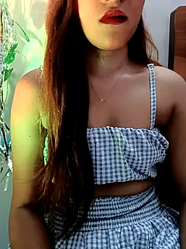 Snapshot of Cutie_Shruti chatting on September 22, 2:52 pm Cutie Shruti online show from September 22, 2:52 pm