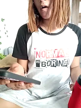 Snapshot of Cutie_Shruti chatting on October 24, 8:55 am Cutie Shruti online show from October 24, 8:55 am