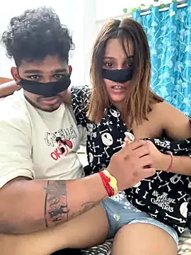 Snapshot of Cutie_Shruti chatting on November 27, 12:29 pm Cutie Shruti online show from November 27, 12:29 pm