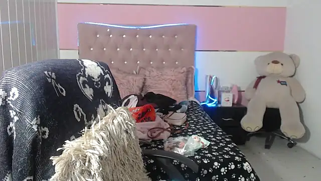 patty squirt  online show from March 7, 3:08 am