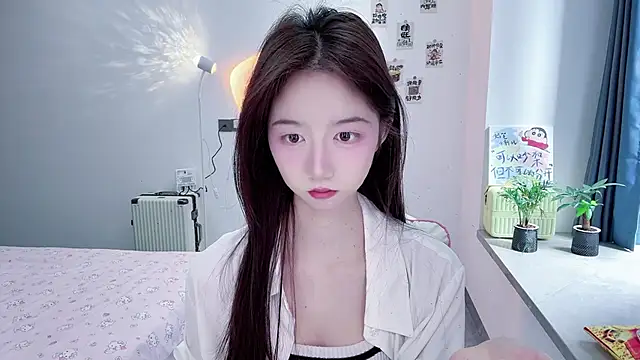 Snapshot of suger-TT chatting on November 18, 4:06 am suger-TT online show from November 18, 4:06 am