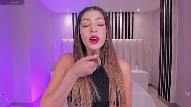 MaddisonTaylor1 online show from September 16, 8:21 pm