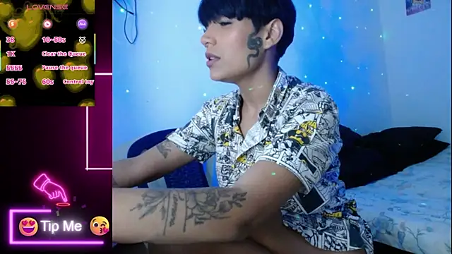 Snapshot of Papi_Mami_Live chatting on November 22, 3:38 am Papi Mami Live online show from November 22, 3:38 am