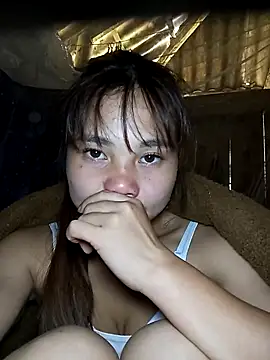 Snapshot of EllyBaby20 chatting on September 28, 3:45 am EllyBaby20 online show from September 28, 3:45 am