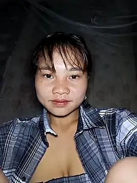 Snapshot of EllyBaby20 chatting on October 2, 12:17 am EllyBaby20 online show from October 2, 12:17 am