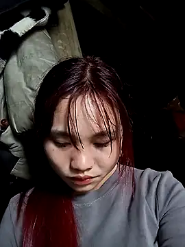 Snapshot of EllyBaby20 chatting on October 4, 2:20 am EllyBaby20 online show from October 4, 2:20 am