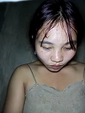 Snapshot of EllyBaby20 chatting on November 10, 2:05 pm EllyBaby20 online show from November 10, 2:05 pm