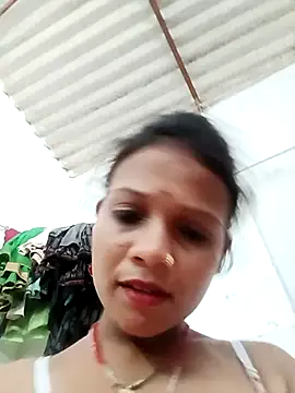 Snapshot of Chandni_Love143 chatting on September 13, 4:12 am Chandni Love143 online show from September 13, 4:12 am