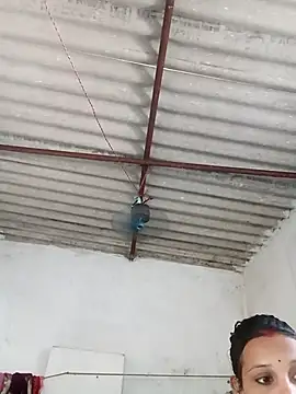 Snapshot of Chandni_Love143 chatting on September 15, 3:39 am Chandni Love143 online show from September 15, 3:39 am