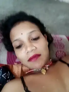 Snapshot of Chandni_Love143 chatting on September 21, 4:03 am Chandni Love143 online show from September 21, 4:03 am