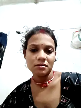 Snapshot of Chandni_Love143 chatting on September 21, 10:55 pm Chandni Love143 online show from September 21, 10:55 pm