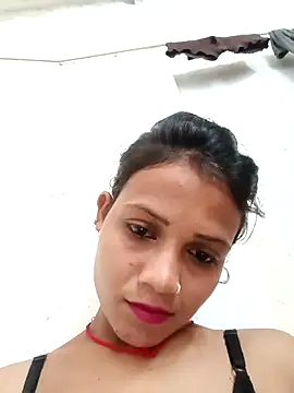 Snapshot of Chandni_Love143 chatting on September 30, 5:01 am Chandni Love143 online show from September 30, 5:01 am