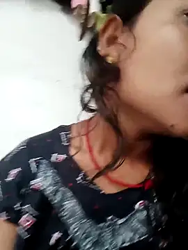 Snapshot of Chandni_Love143 chatting on October 7, 5:26 am Chandni Love143 online show from October 7, 5:26 am