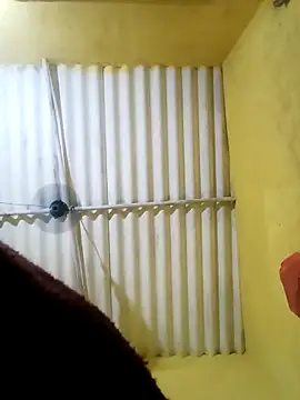 Snapshot of Chandni_Love143 chatting on October 16, 4:52 pm Chandni Love143 online show from October 16, 4:52 pm