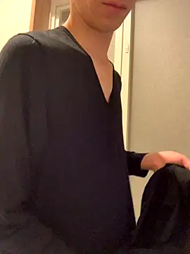 aki 2727 online show from October 24, 10:22 am