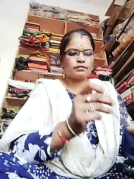 Snapshot of Bhavna_hot chatting on September 10, 11:32 am Bhavna hot online show from September 10, 11:32 am