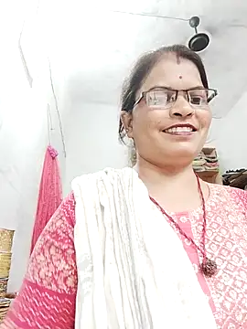 Snapshot of Bhavna_hot chatting on September 18, 12:07 pm Bhavna hot online show from September 18, 12:07 pm