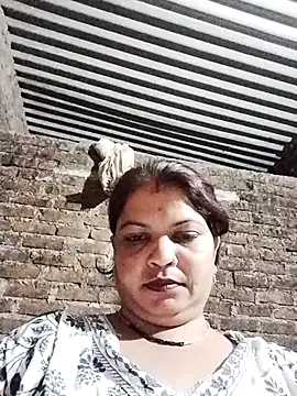 Snapshot of Bhavna_hot chatting on October 4, 11:47 pm Bhavna hot online show from October 4, 11:47 pm