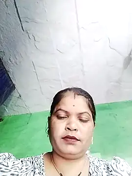 Snapshot of Bhavna_hot chatting on October 8, 4:21 am Bhavna hot online show from October 8, 4:21 am