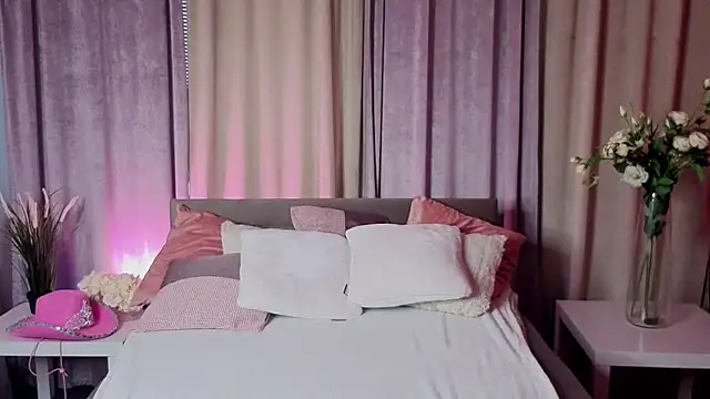 evafolver online show from October 10, 6:12 am