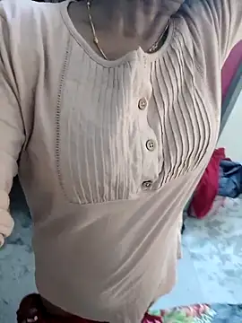 Snapshot of Rithya27 chatting on September 15, 7:08 am Rithya27 online show from September 15, 7:08 am