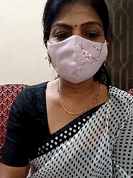 Snapshot of Rithya27 chatting on September 29, 6:24 pm Rithya27 online show from September 29, 6:24 pm