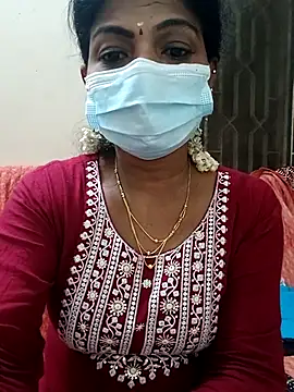 Snapshot of Rithya27 chatting on October 30, 6:19 pm Rithya27 online show from October 30, 6:19 pm