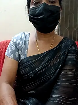 Snapshot of Rithya27 chatting on November 18, 6:12 pm Rithya27 online show from November 18, 6:12 pm