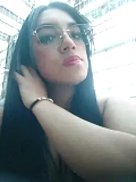 Linda Saenz  online show from November 6, 7:48 pm