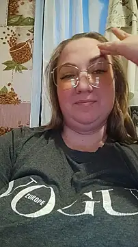 Kiss Eva online show from January 4, 2:46 pm