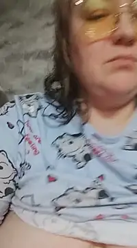 Kiss Eva online show from February 2, 9:56 pm