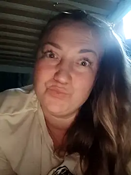 Kiss Eva online show from September 10, 8:31 pm