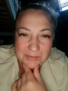 Kiss Eva online show from September 13, 9:25 pm