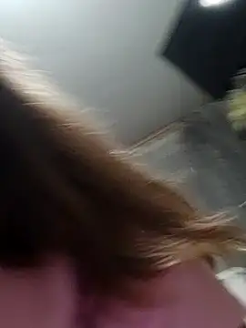 Kiss Eva online show from November 26, 6:09 pm