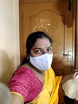 Snapshot of Megha_21 chatting on November 1, 6:26 am Megha 21 online show from November 1, 6:26 am