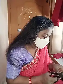 Snapshot of Megha_21 chatting on November 10, 5:17 am Megha 21 online show from November 10, 5:17 am