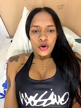 Luna025 online show from November 16, 11:05 am