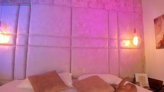 Mily Vermont online show from September 27, 4:12 pm