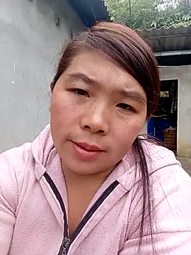 quynhkoolbae online show from November 21, 2:10 am